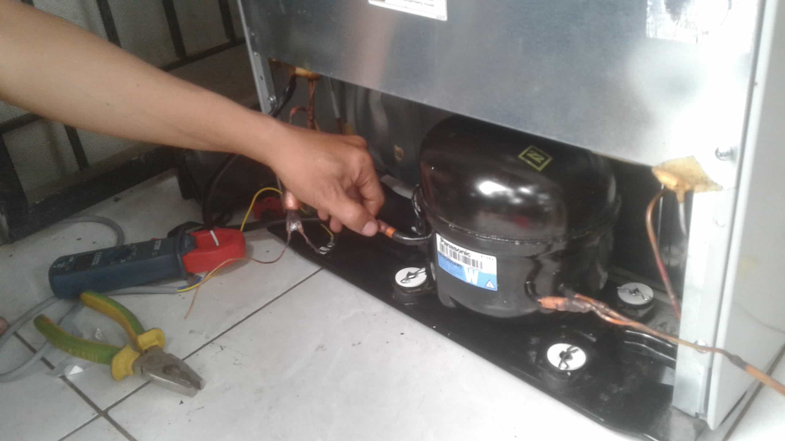 kulkas surabaya